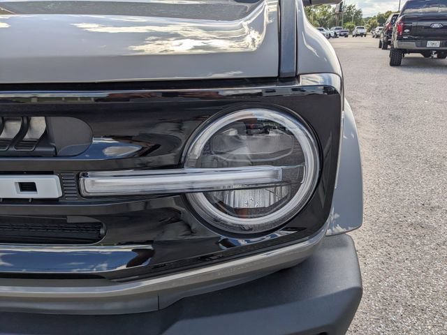 New 2026 Ford Bronco Outer Banks AWD/4WD image 9