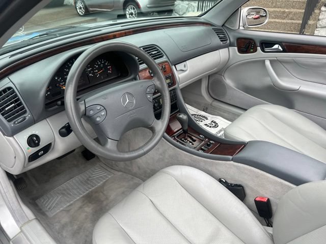 Used 2000 Mercedes-Benz CLK 320 Cabriolet image 13
