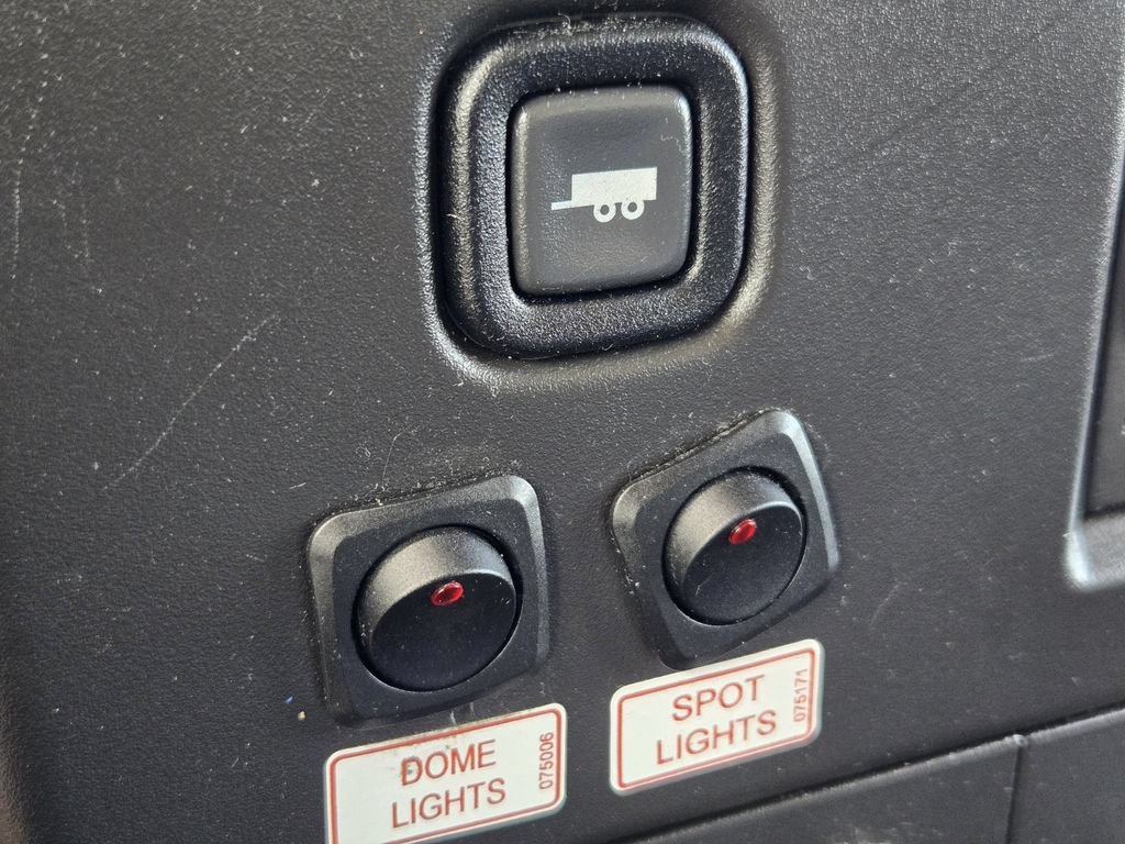 Used 2024 Chevrolet Express 3500 w/ Power Convenience Package RWD image 20
