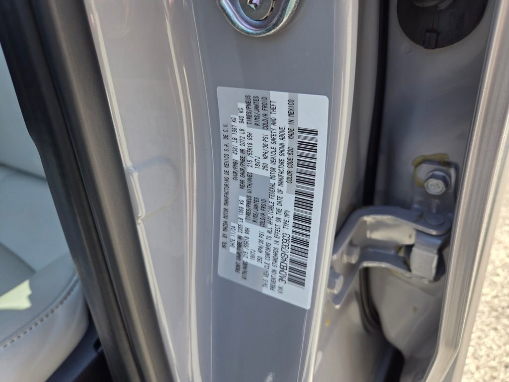 Certified 2025 MAZDA CX-30 AWD 2.5 S w/ Premium Package image 20