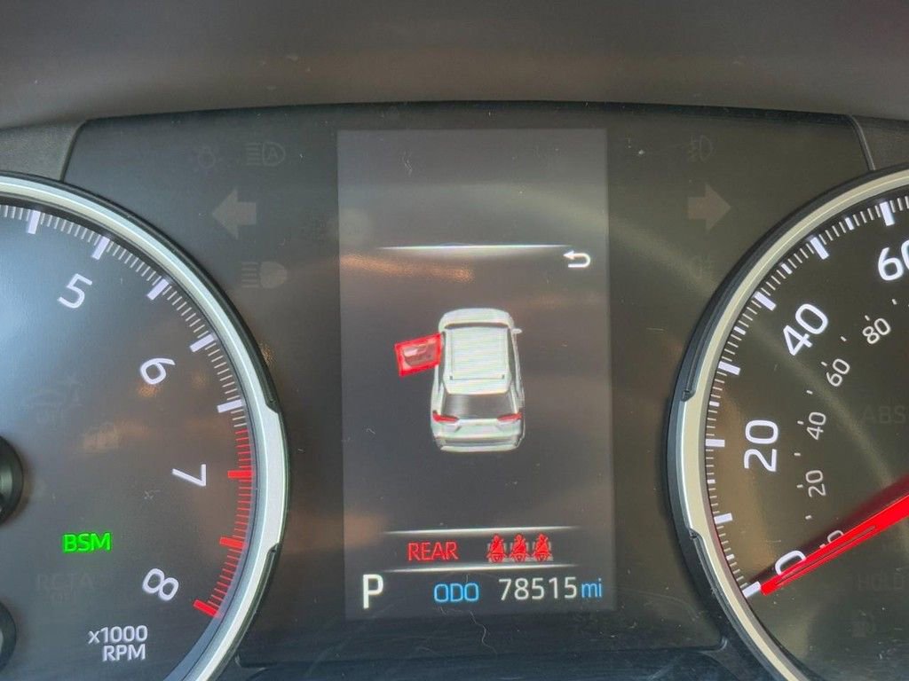 Certified 2021 Toyota RAV4 XLE w/ Carpet Mat Package (TMS) image 21