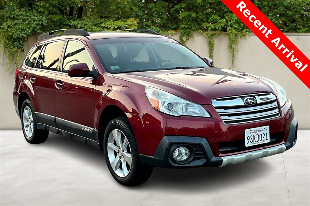 Used 2013 Subaru Outback 2.5i Limited w/ Moonroof Pkg