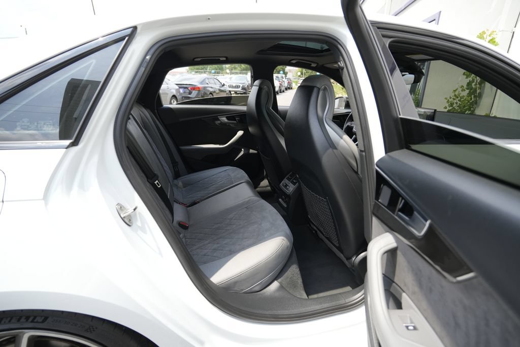Used 2021 Audi S4 Premium Plus w/ Premium Plus Package AWD/4WD image 38