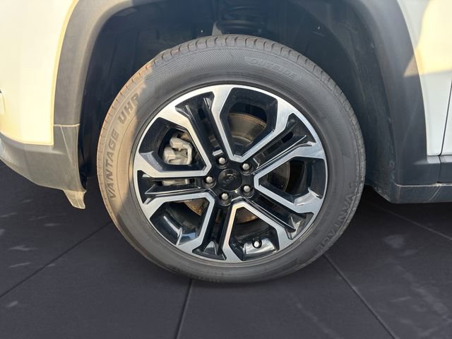 Used 2024 Jeep Compass Limited image 14