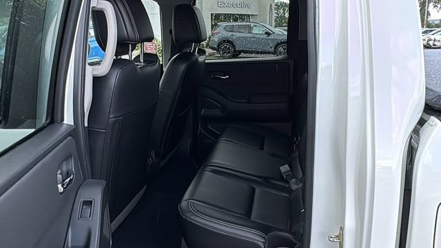 Certified 2024 Nissan Frontier SL w/ Technology Package AWD/4WD image 22
