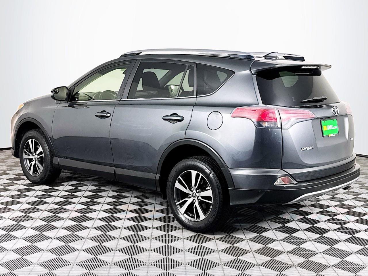Used 2017 Toyota RAV4 XLE image 6
