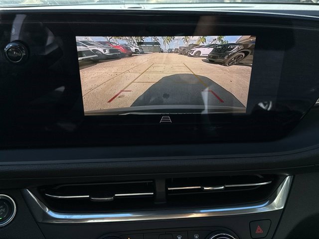 Certified 2024 Buick Envista Preferred w/ Convenience I Package image 24