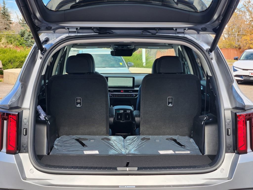 New 2026 Kia Sorento EX image 13