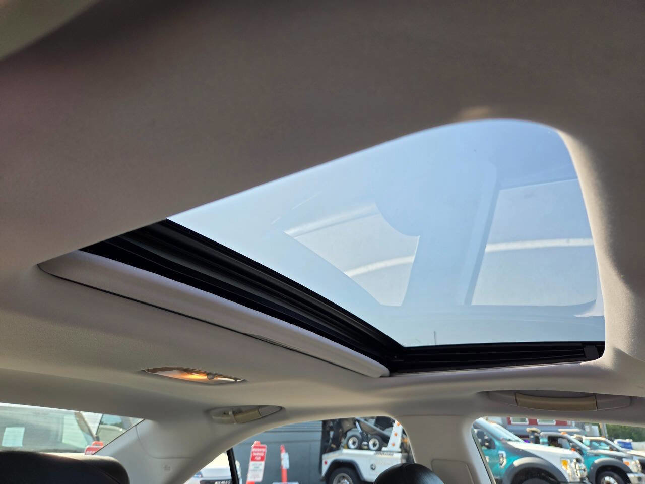 Used 2010 Lexus HS 250h image 17