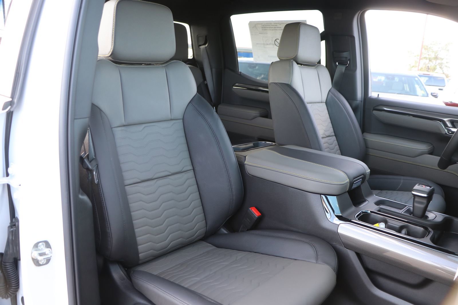 New 2026 Chevrolet Silverado 1500 ZR2 image 34