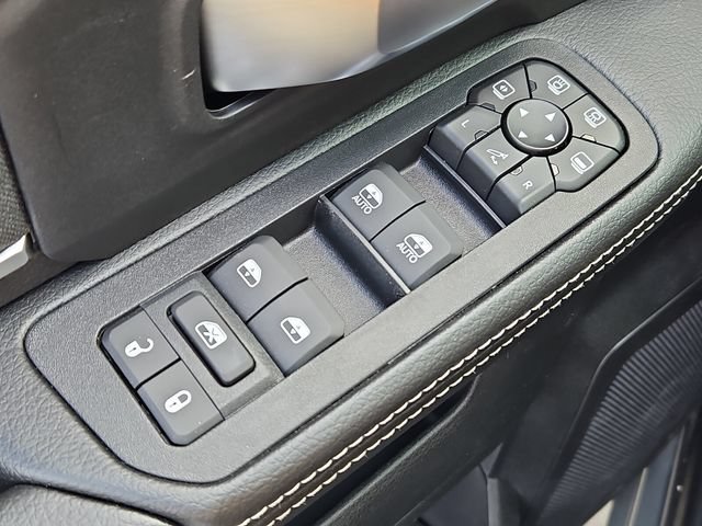 New 2026 RAM 2500 Big Horn AWD/4WD image 24