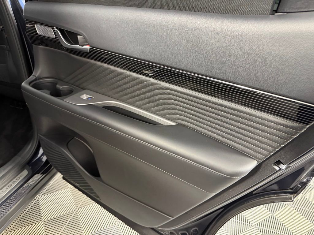 Used 2025 Hyundai Palisade Calligraphy image 33