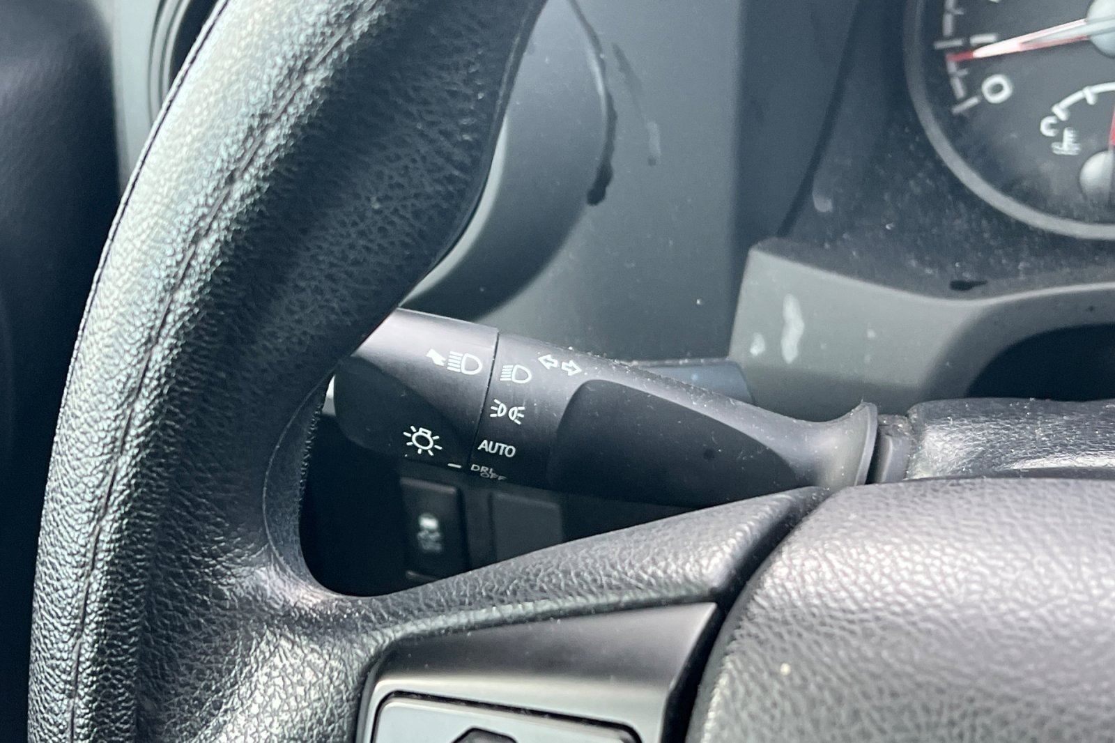 Used 2022 Toyota Tacoma SR image 35