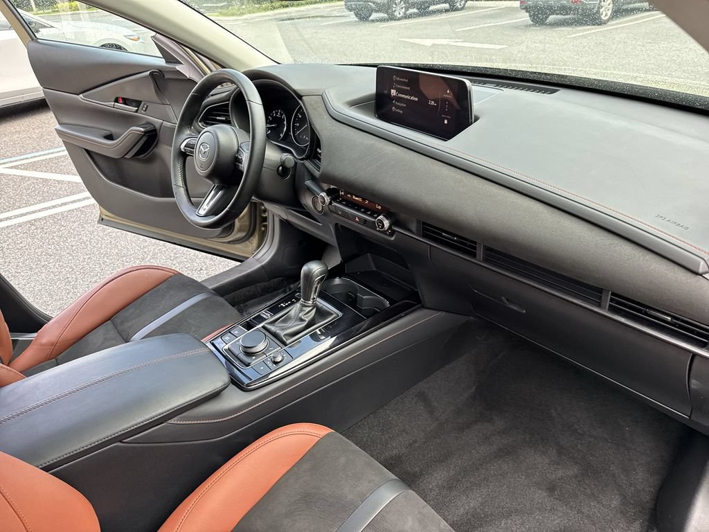 Certified 2024 MAZDA CX-30 Carbon AWD/4WD image 32