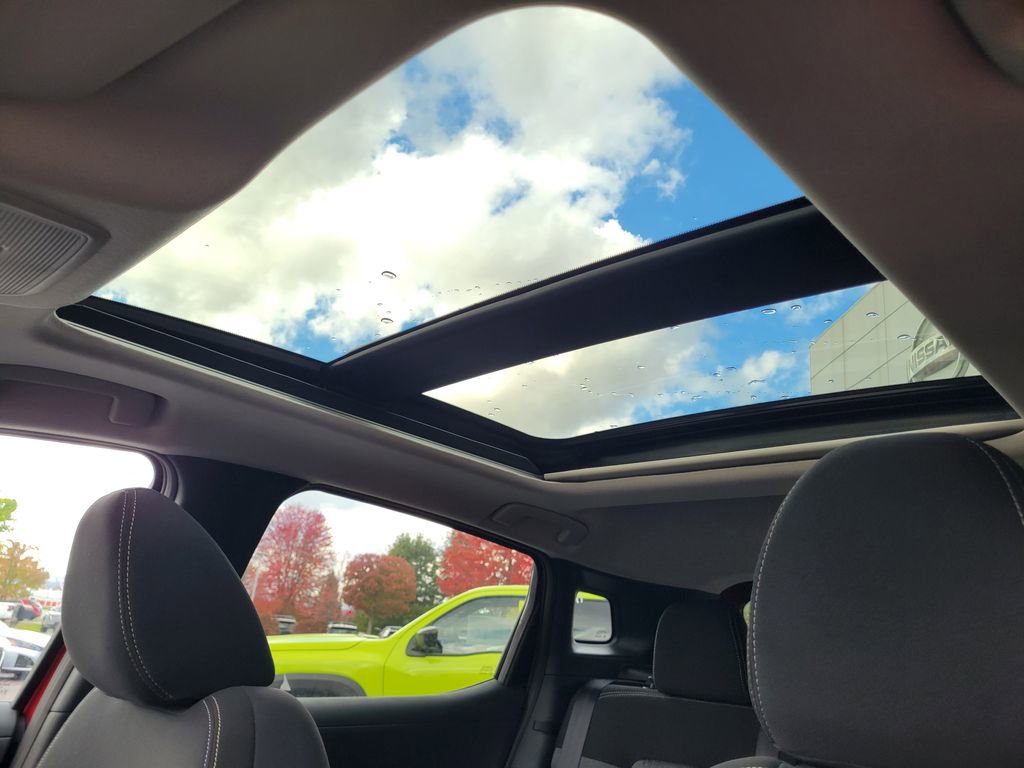 New 2026 Nissan Kicks SV w/ SV Premium Package image 28