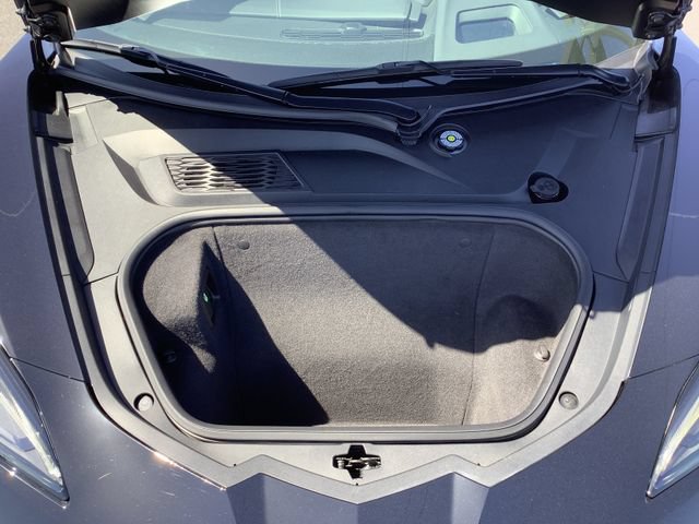 Used 2021 Chevrolet Corvette Stingray Preferred Cpe w/ Z51 Performance Package RWD image 35