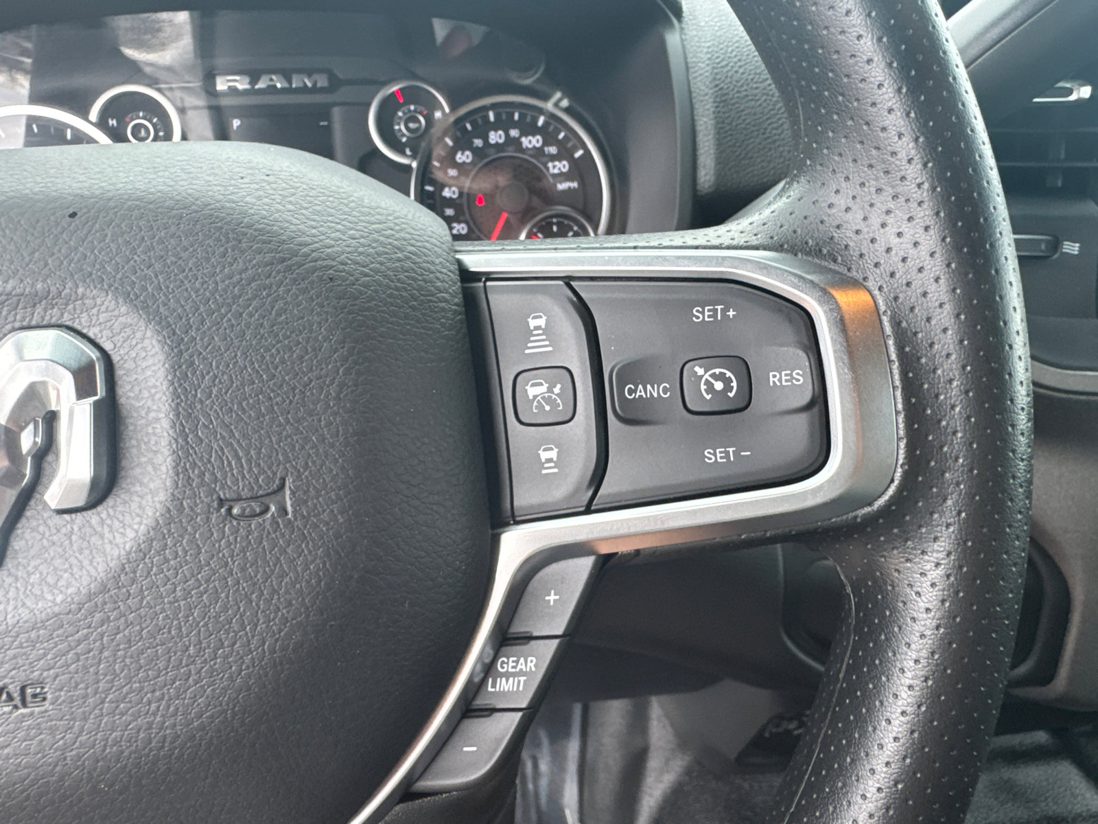 New 2026 RAM 3500 Tradesman image 27