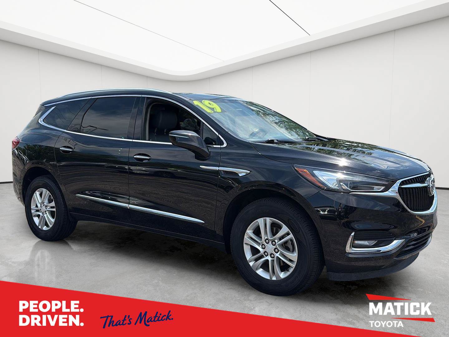 Used 2019 Buick Enclave Essence FWD image 1