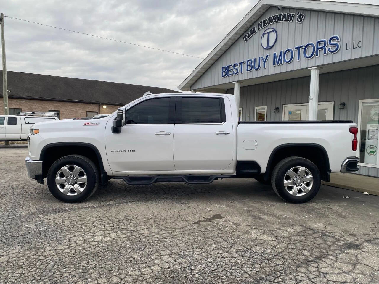 Used 2020 Chevrolet Silverado 2500 LTZ w/ LTZ Premium Package image 2
