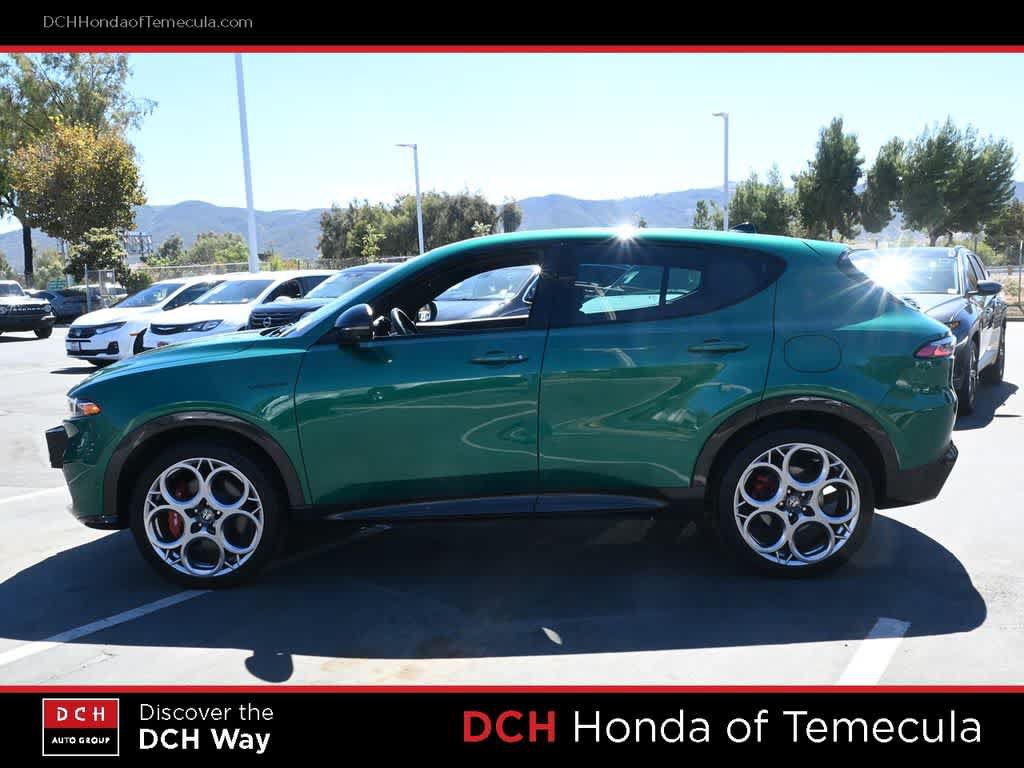 Used 2024 Alfa Romeo Tonale Veloce AWD/4WD image 4