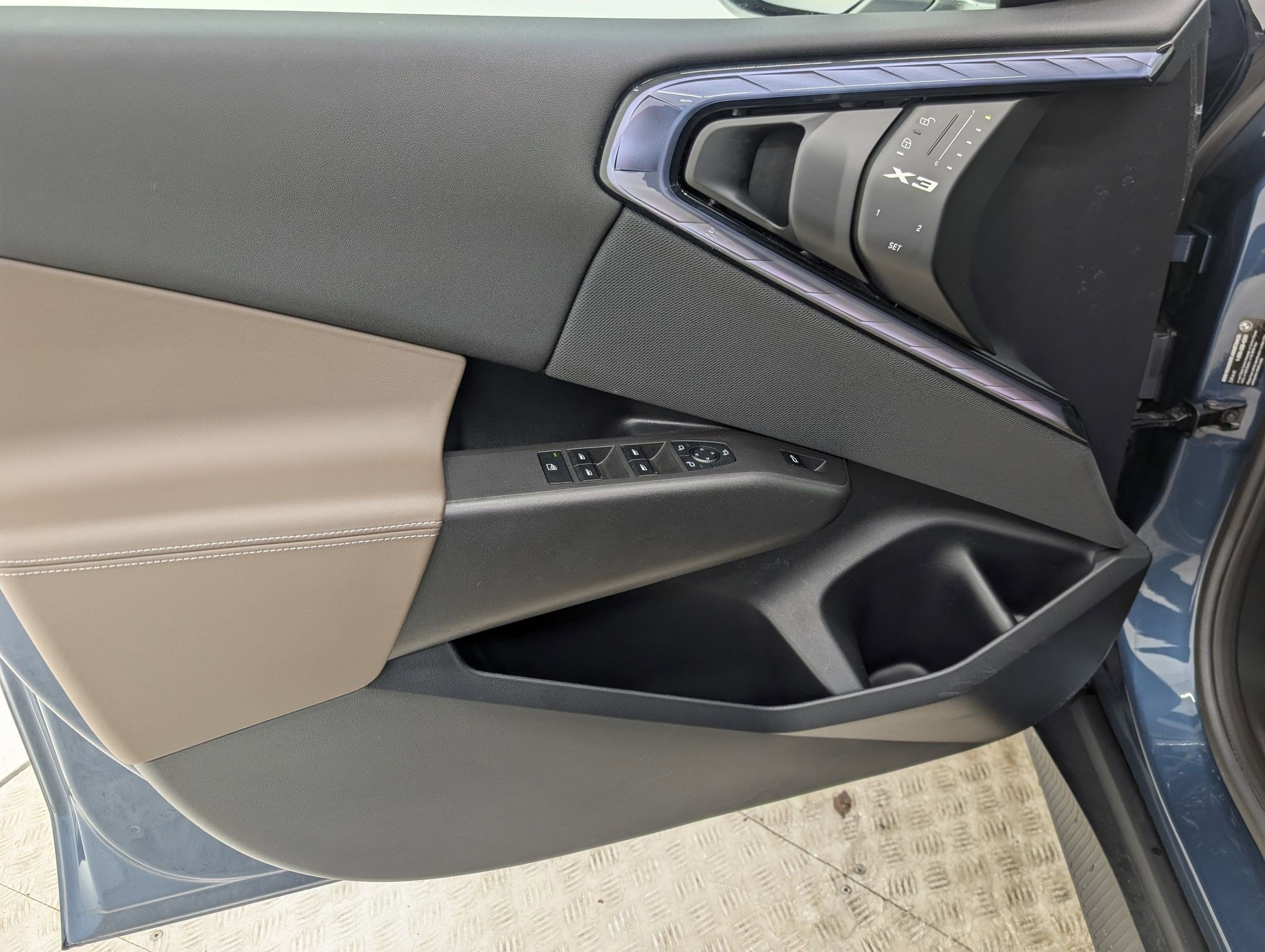 Certified 2025 BMW X3 xDrive30i image 13