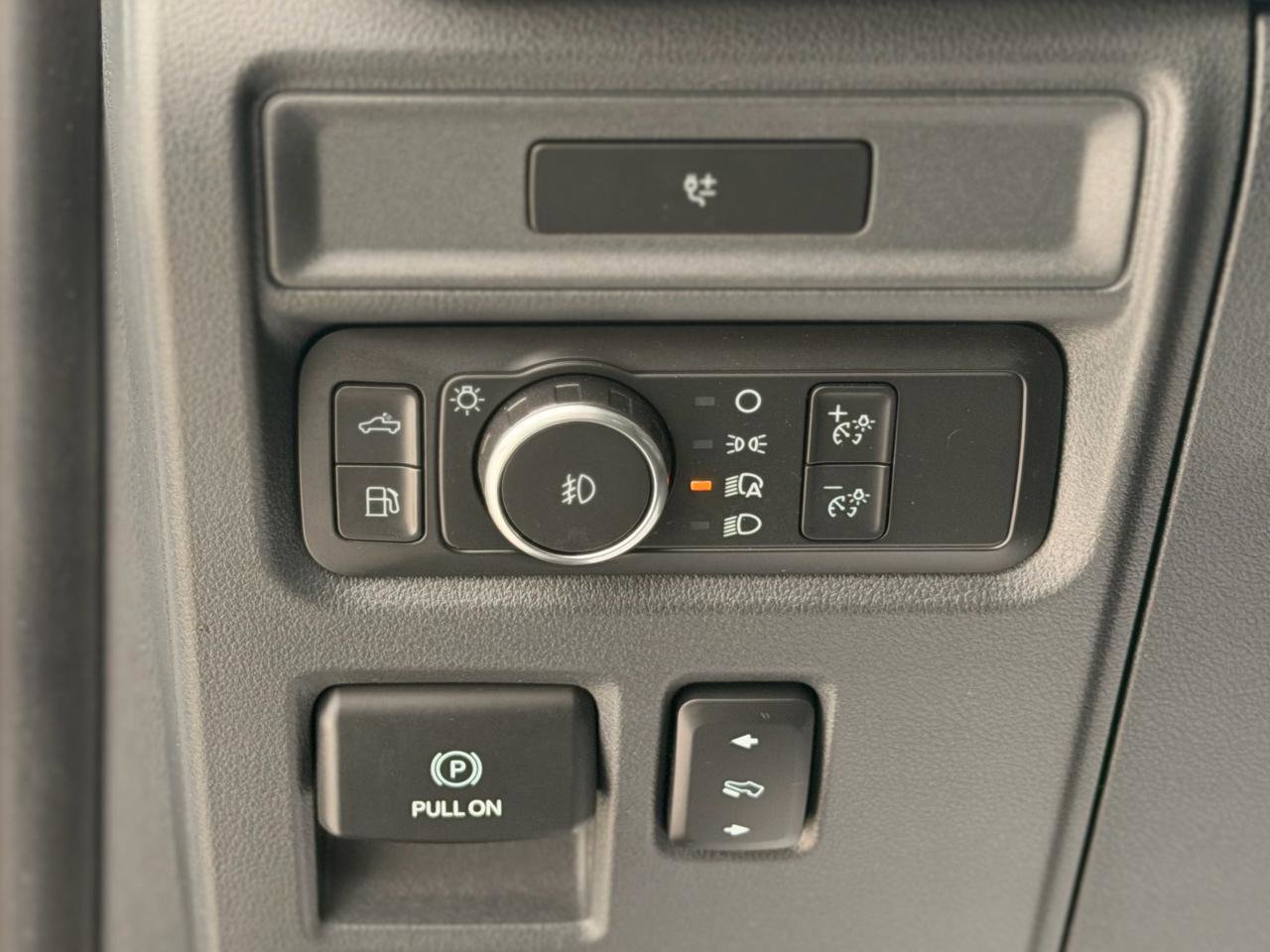 Used 2022 Ford F150 XLT w/ Equipment Group 301A Mid image 12