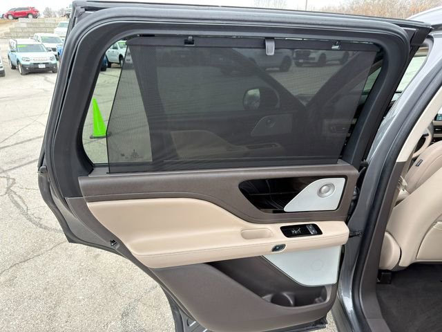 Used 2023 Lincoln Aviator Reserve w/ Equipment Group 201A image 20