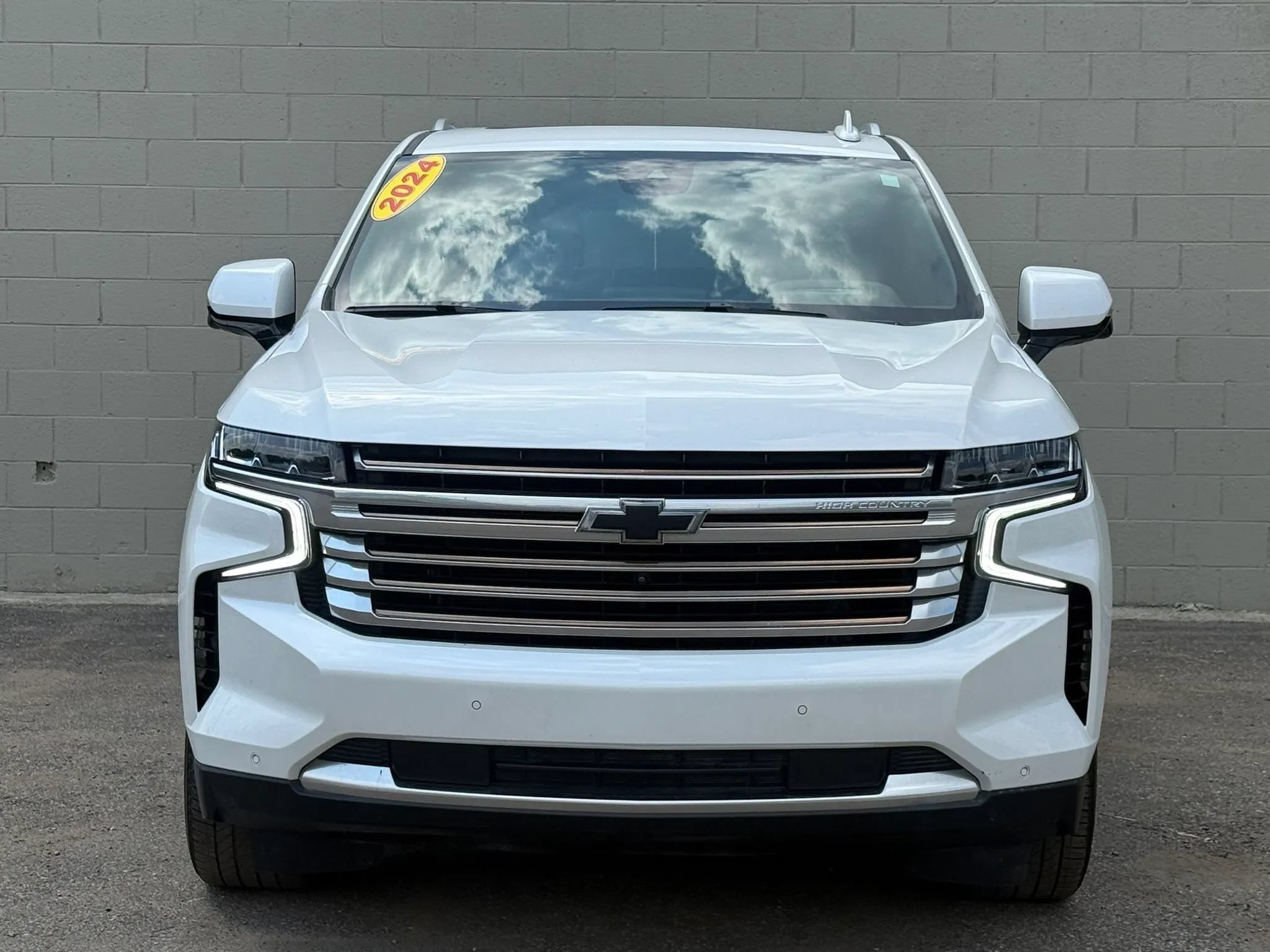 Used 2024 Chevrolet Tahoe High Country AWD/4WD image 17