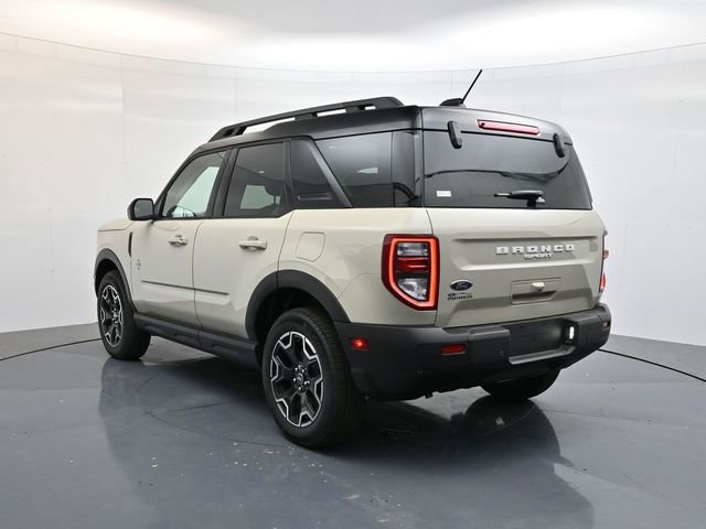 Used 2025 Ford Bronco Sport Outer Banks image 7