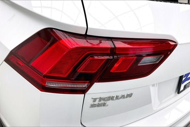 Used 2021 Volkswagen Tiguan SEL w/ 2-Row Tiguan MDO Package AWD/4WD image 27