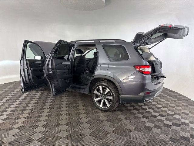 Used 2024 Honda Pilot Elite image 16
