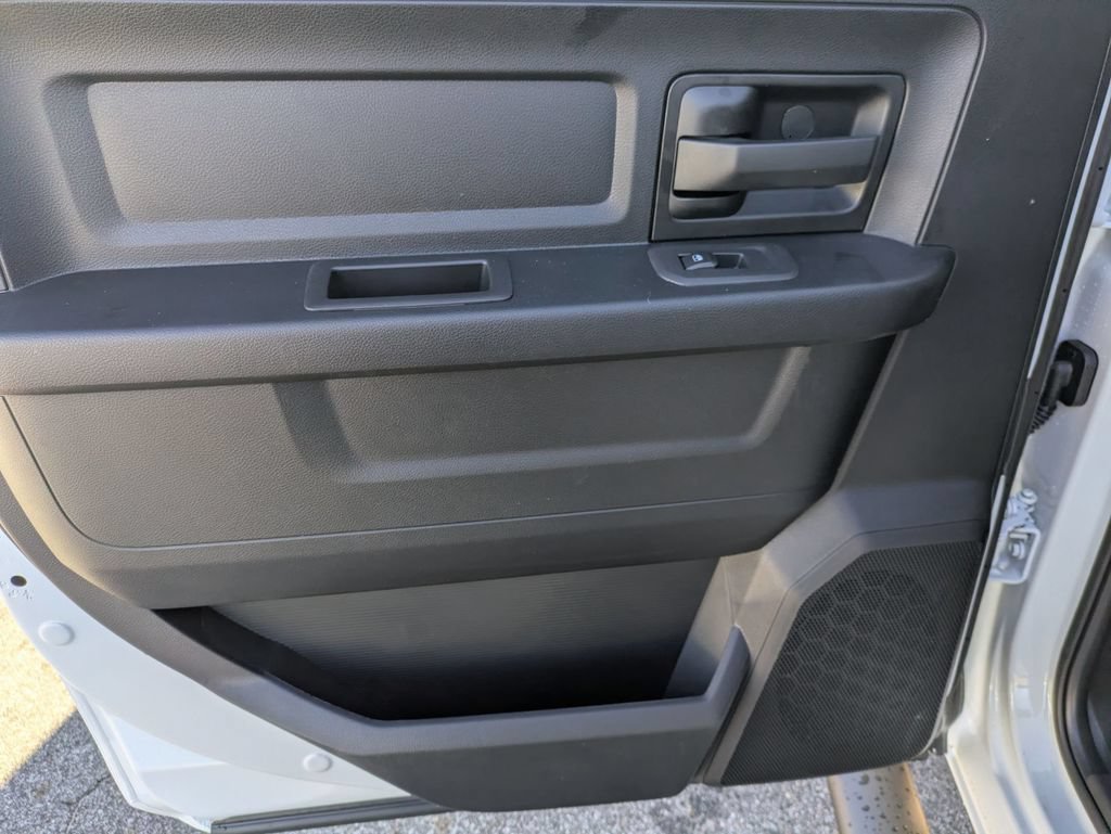 New 2026 RAM 3500 Tradesman w/ Chrome Appearance Group A RWD image 20