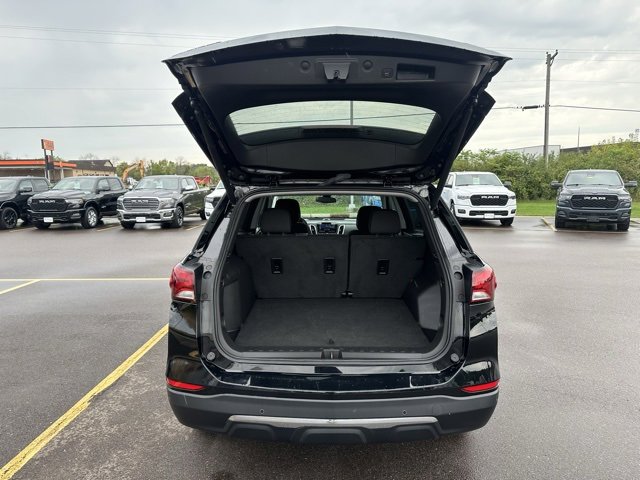 Used 2024 Chevrolet Equinox LT image 6