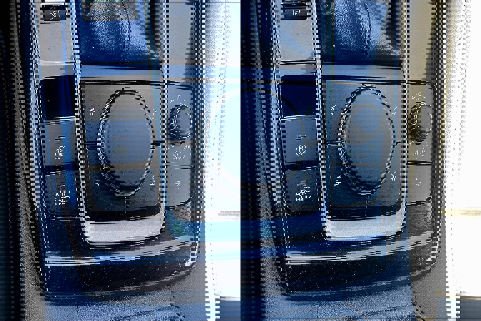 Used 2024 MAZDA CX-30 AWD 2.5 S w/ Select Sport Pkg image 28