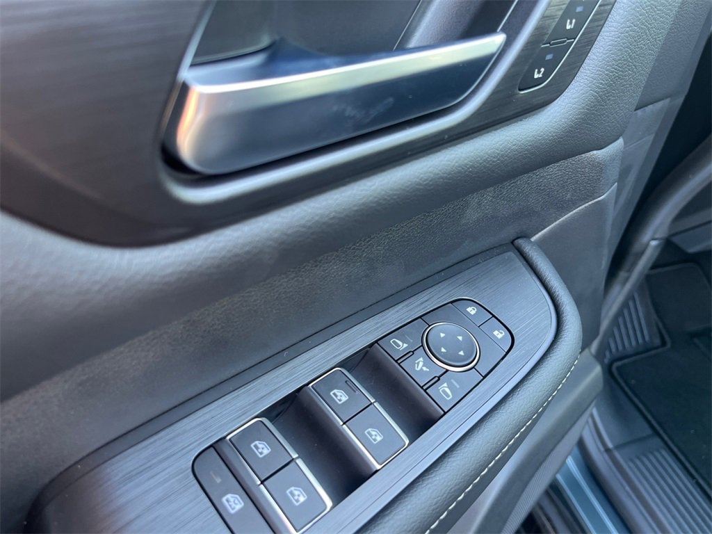 New 2025 Nissan Armada PRO-4X image 11