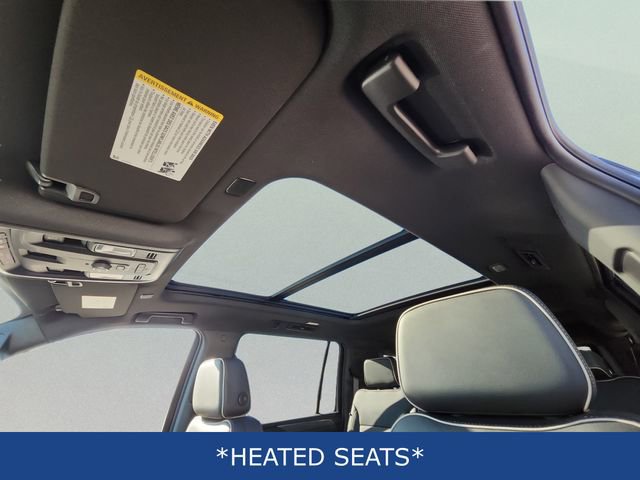 Used 2023 GMC Yukon XL SLT image 13