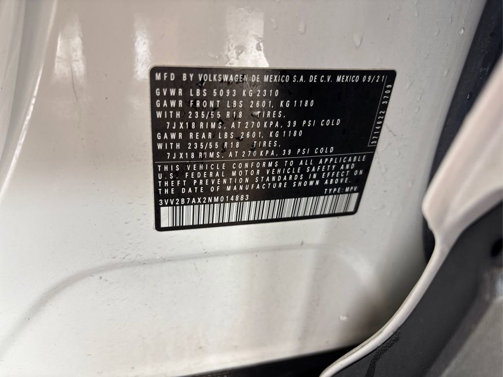 Used 2022 Volkswagen Tiguan SE image 12