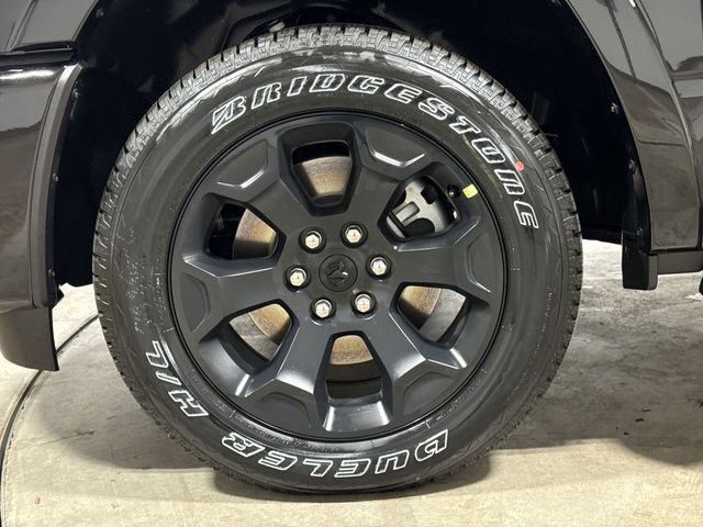 New 2026 RAM 1500 4x4 Crew Cab image 27