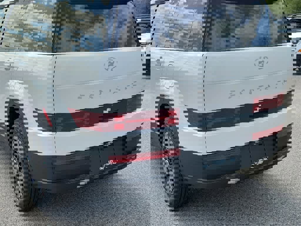 New 2026 Hyundai Santa Fe SE image 6