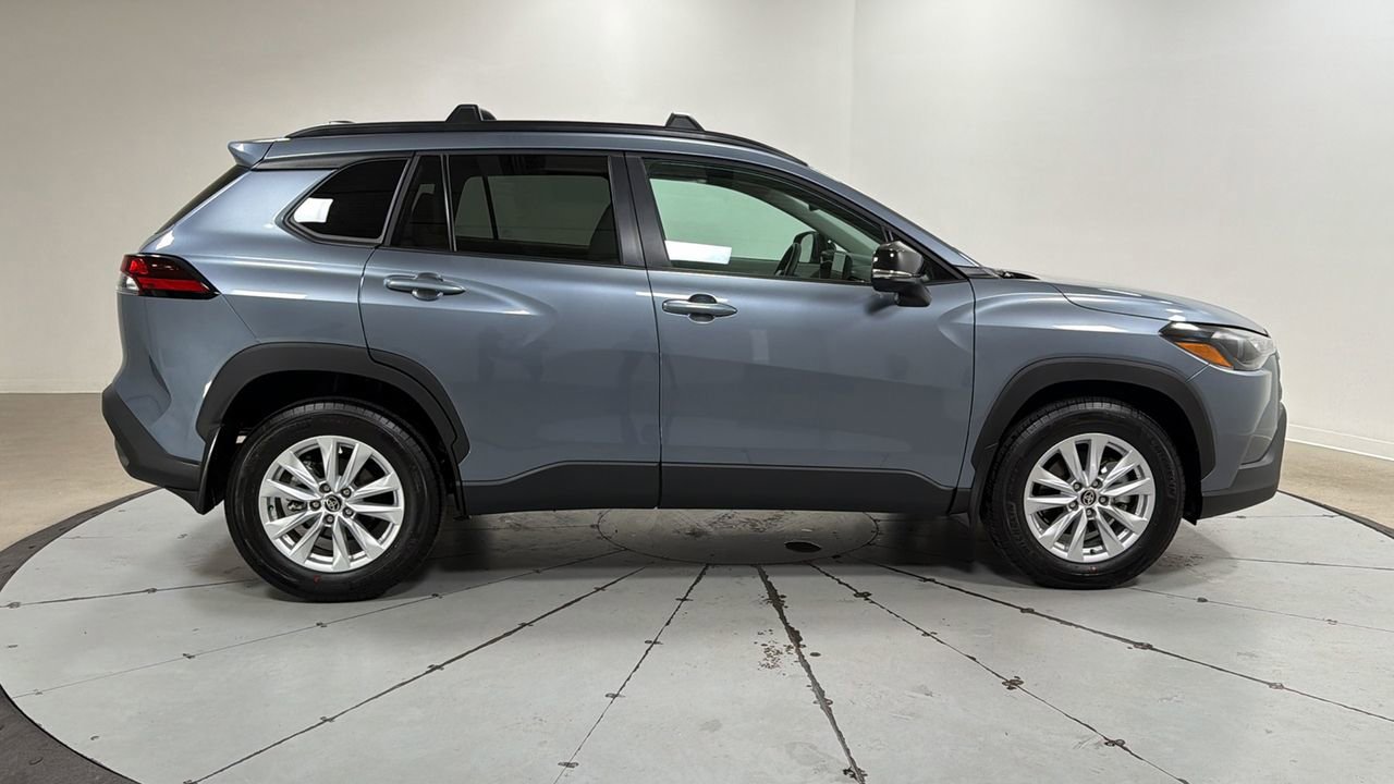 Certified 2026 Toyota Corolla Cross LE w/ Moonroof Package image 6