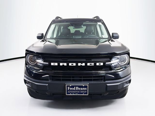 Used 2021 Ford Bronco Sport Outer Banks w/ Outer Banks Package (96D) AWD/4WD image 2