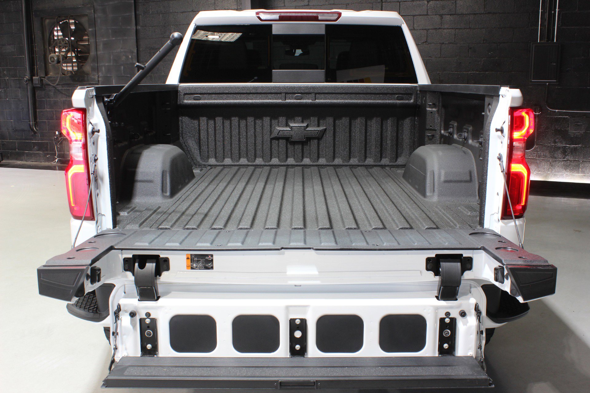 Used 2025 Chevrolet Silverado 1500 RST w/ RST All Star Premium Package image 12