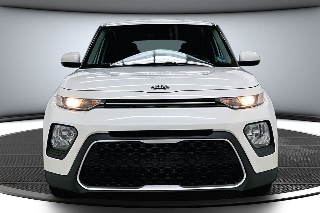 Used 2021 Kia Soul S FWD image 2