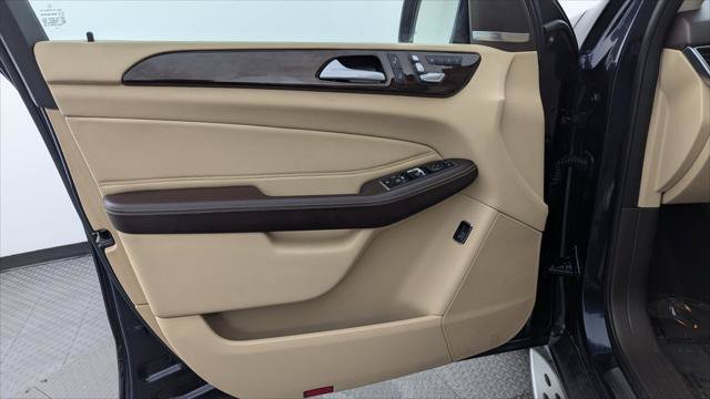 Used 2018 Mercedes-Benz GLE 350 w/ Premium 1 Package image 13