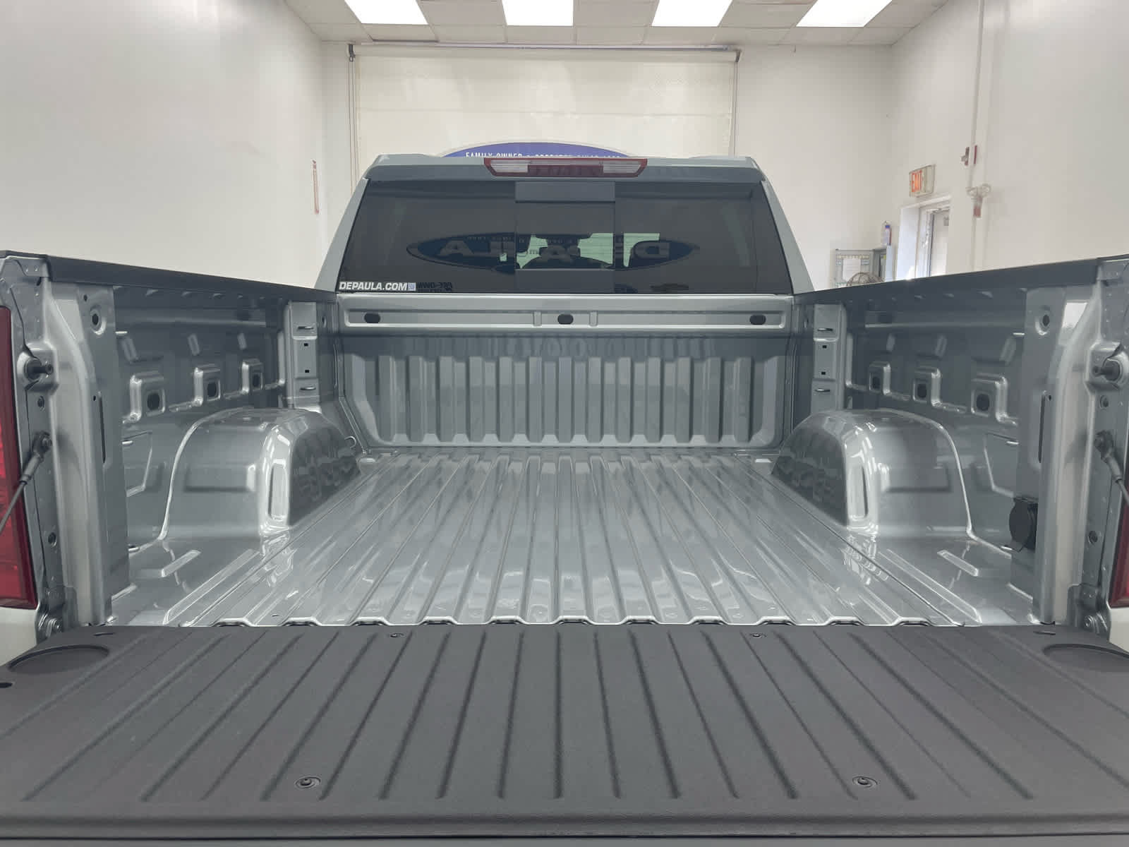 New 2026 Chevrolet Silverado 1500 LT w/ All Star Edition Plus AWD/4WD image 12