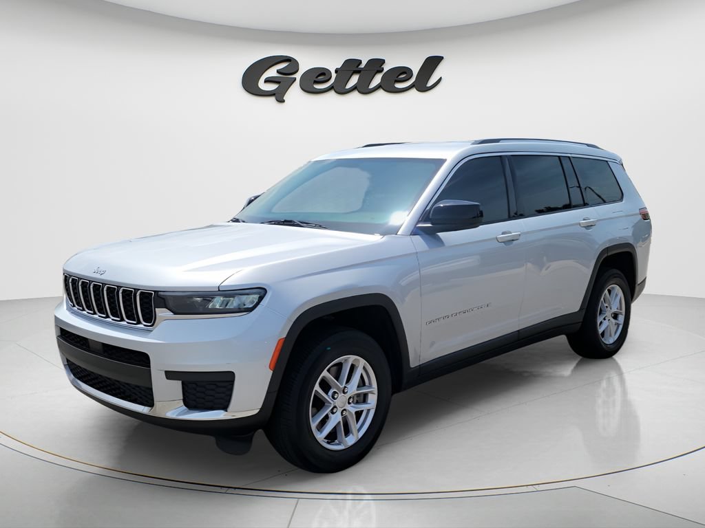 Used 2022 Jeep Grand Cherokee L Laredo w/ Luxury Tech Group I RWD image 1