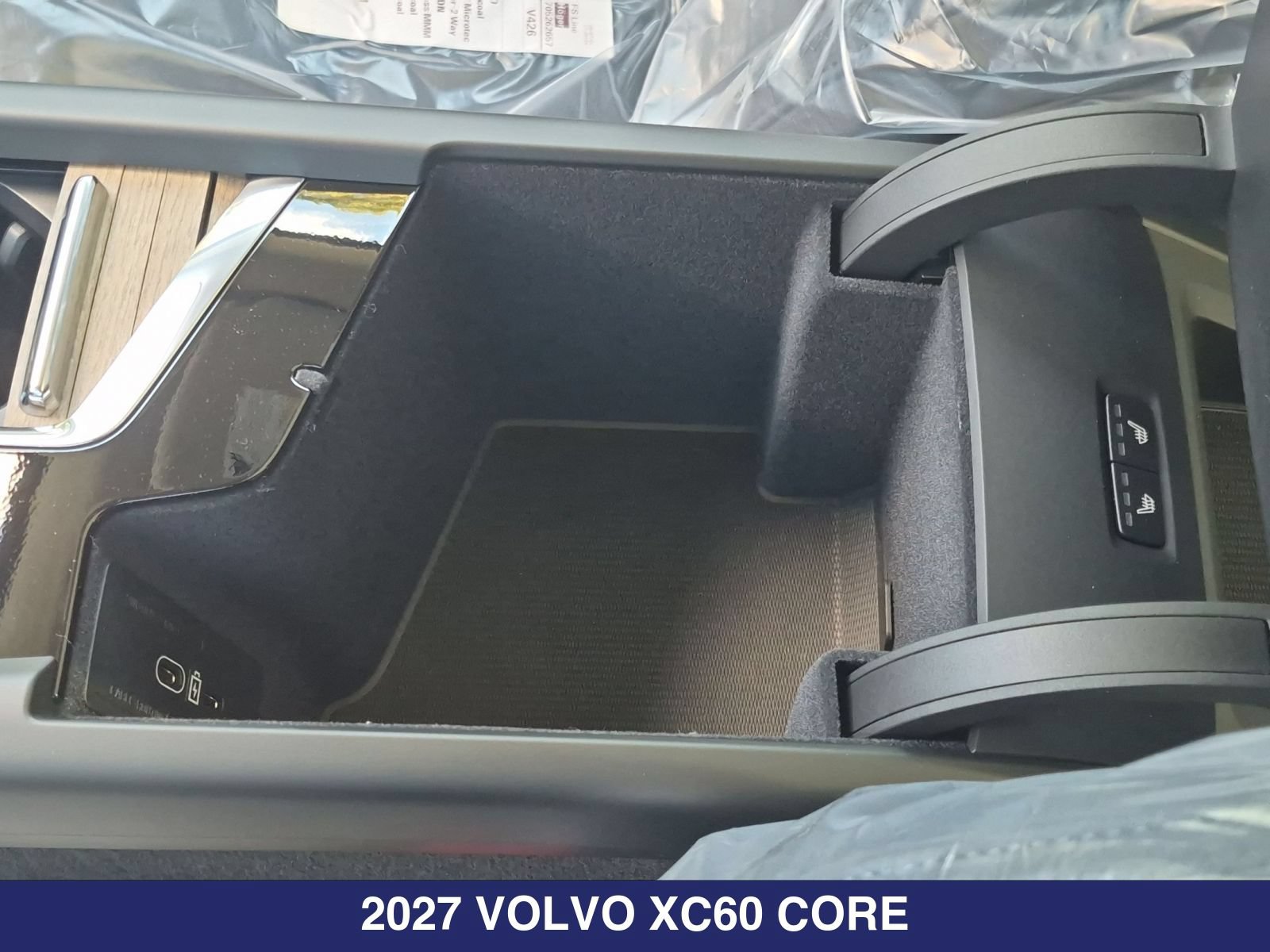 New 2027 Volvo XC60 B5 Core AWD/4WD image 16
