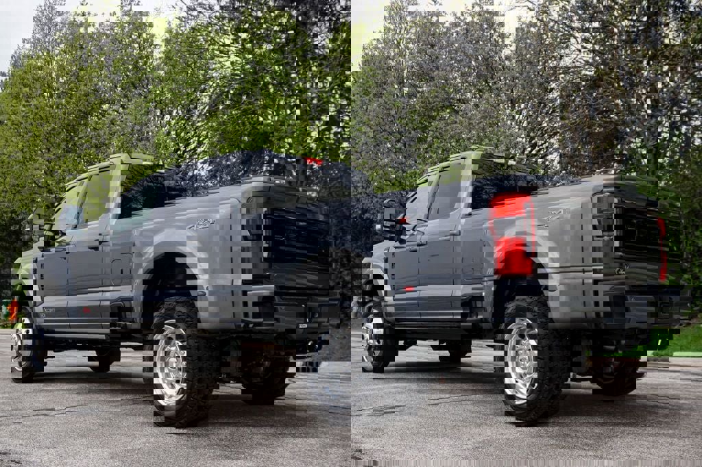 Used 2026 Ford F450 Platinum AWD/4WD image 7