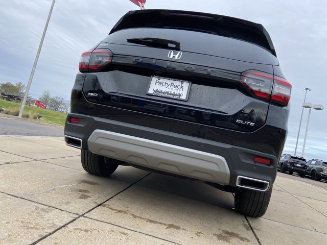 Used 2025 Honda Pilot Elite image 57