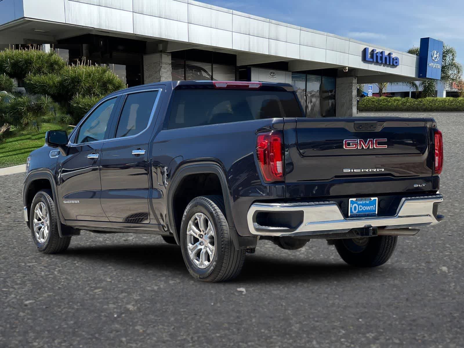 Used 2025 GMC Sierra 1500 SLT RWD image 7